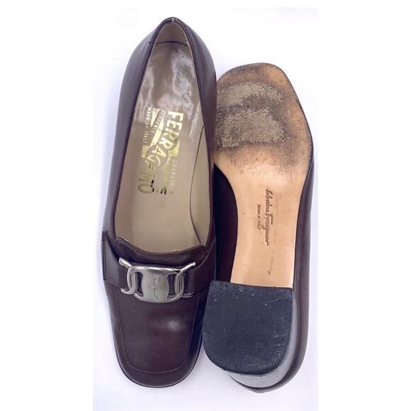 Salvatore Ferragamo Womens Brown Chunky Block DQ 66986 Sz 4 Silver Accent Heels - Picture 10 of 10